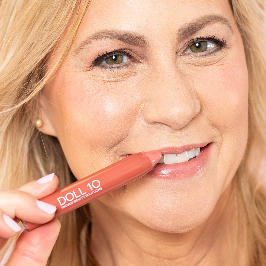 One Kiss At a Time Holiday Lip Crayon Collection – Doll 10 Beauty