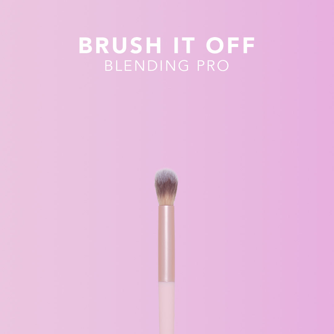 Buy MAKE UP FOR EVER Blender Brush- Large #242 here at 70% discount!  Branded makeup brushes at outlet prices. Worldwide shipping in 7 working  days! – Pony Brushes