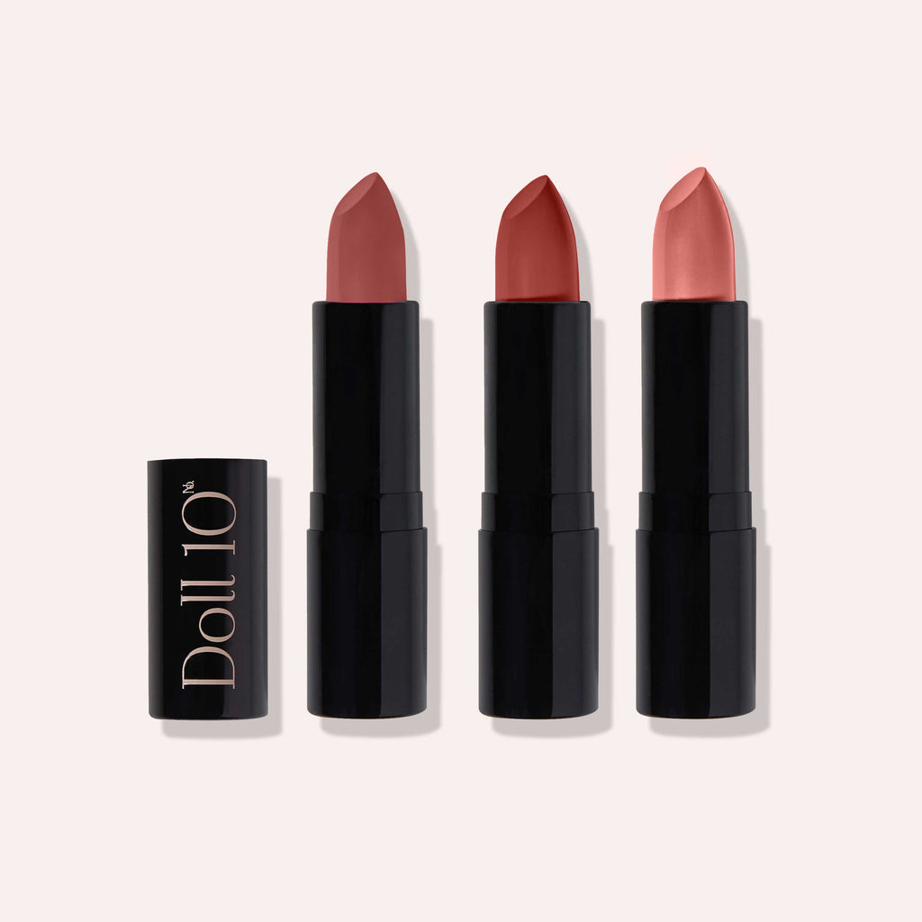 3 piece lipstick set in black component with lid