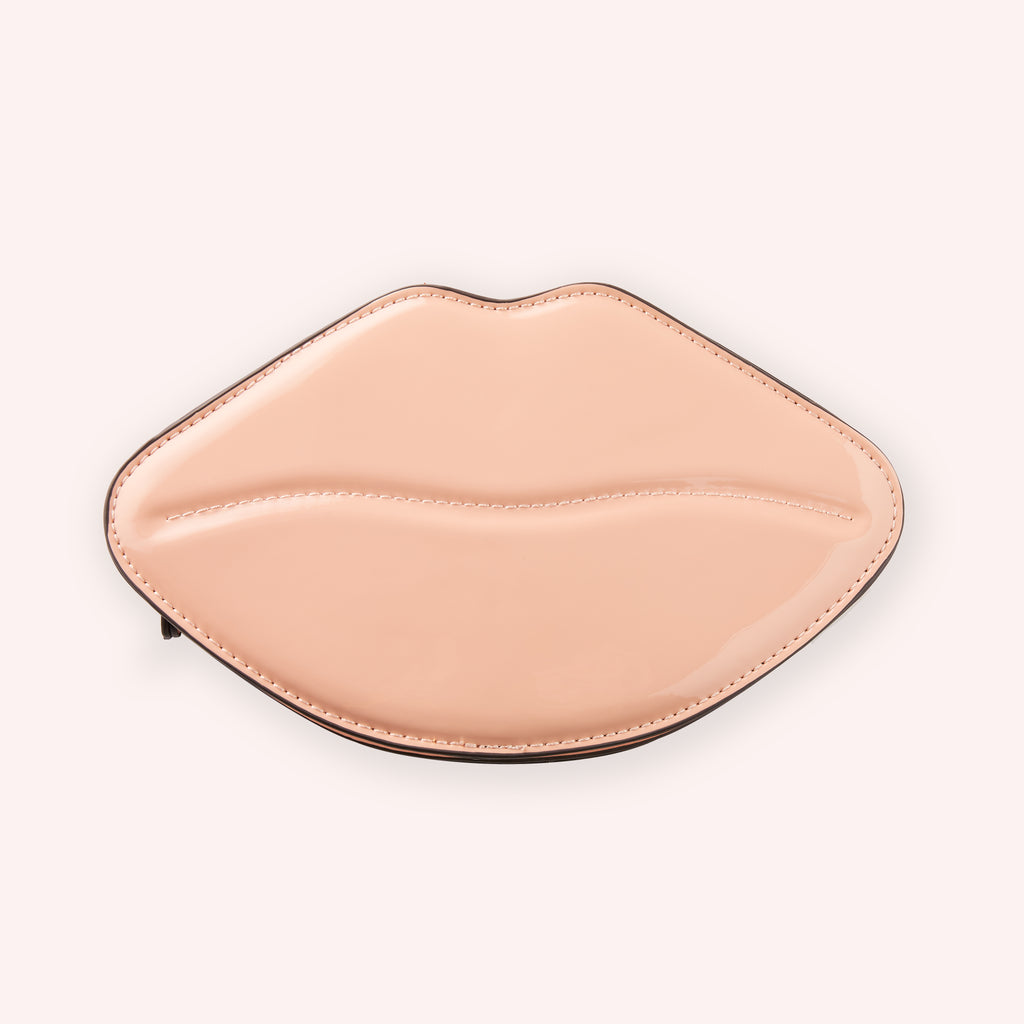 lip shaped crossbody bag with zipper closure